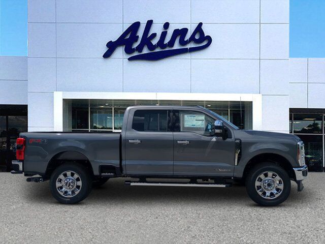 2025 Ford Super Duty F-250 SRW LARIAT Appleton WI