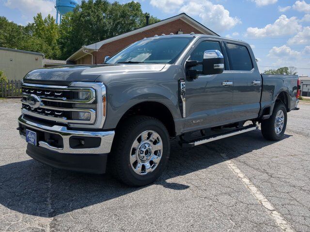 2025 Ford Super Duty F-250 SRW LARIAT Appleton WI