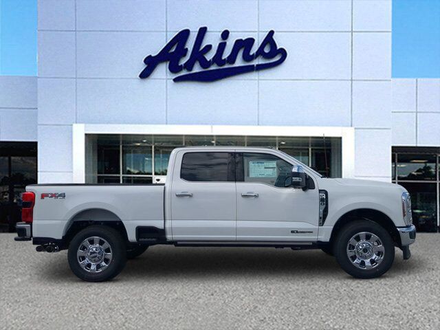 2025 Ford Super Duty F-250 SRW LARIAT Appleton WI
