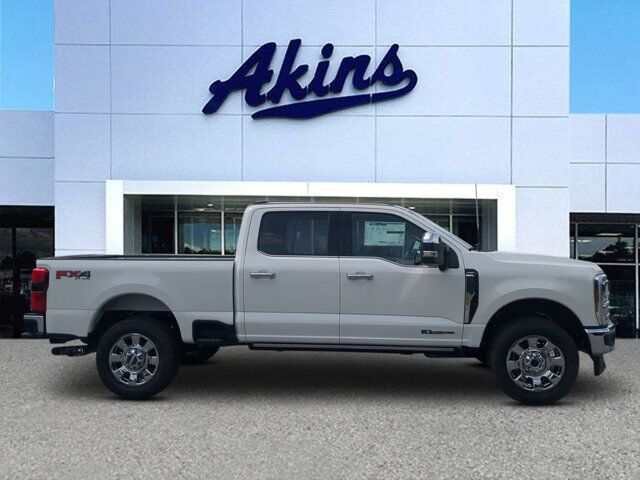 2025 Ford Super Duty F-250 SRW LARIAT Appleton WI