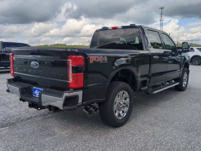 2025 Ford Super Duty F-250 SRW LARIAT Appleton WI