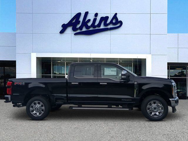 2025 Ford Super Duty F-250 SRW LARIAT Appleton WI