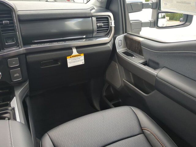 2025 Ford Super Duty F-250 SRW LARIAT Appleton WI