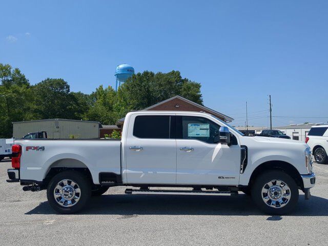 2025 Ford Super Duty F-250 SRW LARIAT Appleton WI