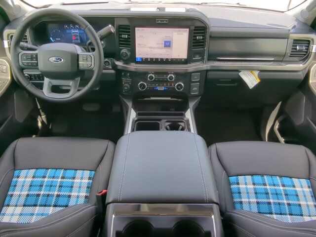 2025 Ford Super Duty F-250 SRW LARIAT Appleton WI
