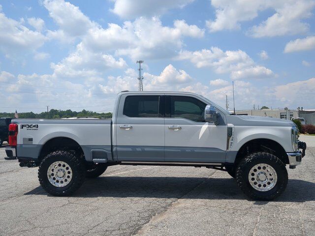 2025 Ford Super Duty F-250 SRW LARIAT Appleton WI