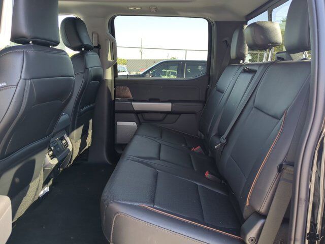 2025 Ford Super Duty F-250 SRW LARIAT Appleton WI