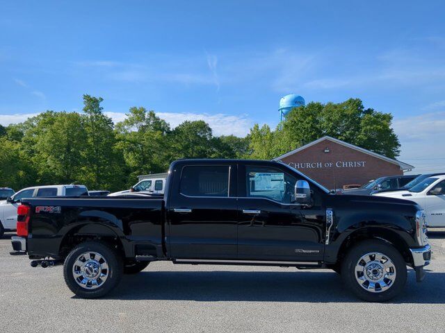 2025 Ford Super Duty F-250 SRW LARIAT Appleton WI