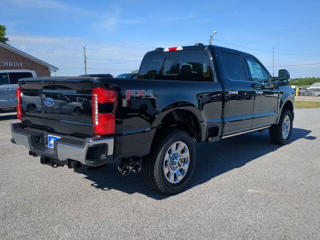 2025 Ford Super Duty F-250 SRW LARIAT Appleton WI