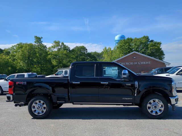 2025 Ford Super Duty F-250 SRW LARIAT Appleton WI