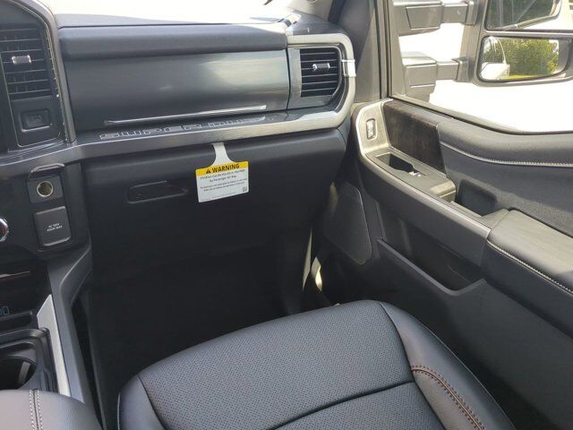 2025 Ford Super Duty F-250 SRW LARIAT Appleton WI