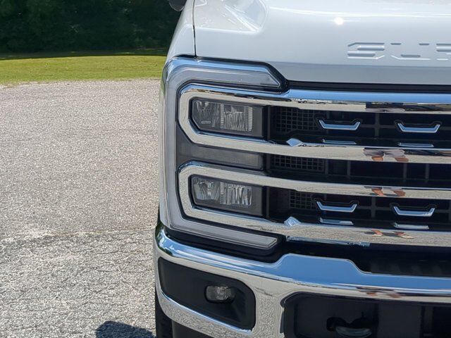 2025 Ford Super Duty F-250 SRW LARIAT Appleton WI