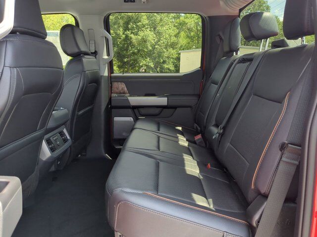 2025 Ford Super Duty F-250 SRW LARIAT Appleton WI