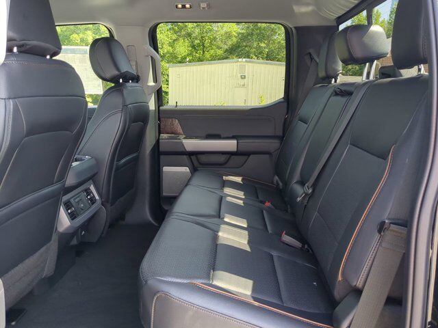 2025 Ford Super Duty F-250 SRW LARIAT Appleton WI