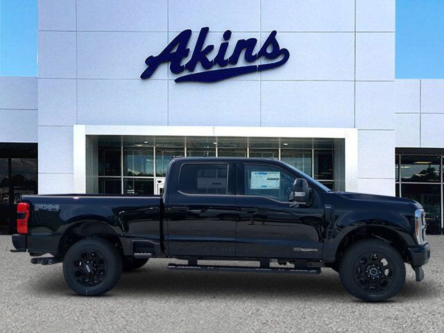 2025 Ford Super Duty F-250 SRW LARIAT Appleton WI