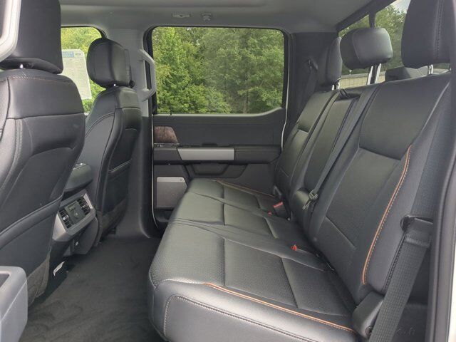 2025 Ford Super Duty F-250 SRW LARIAT Appleton WI