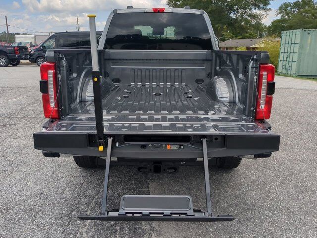2025 Ford Super Duty F-250 SRW LARIAT Appleton WI