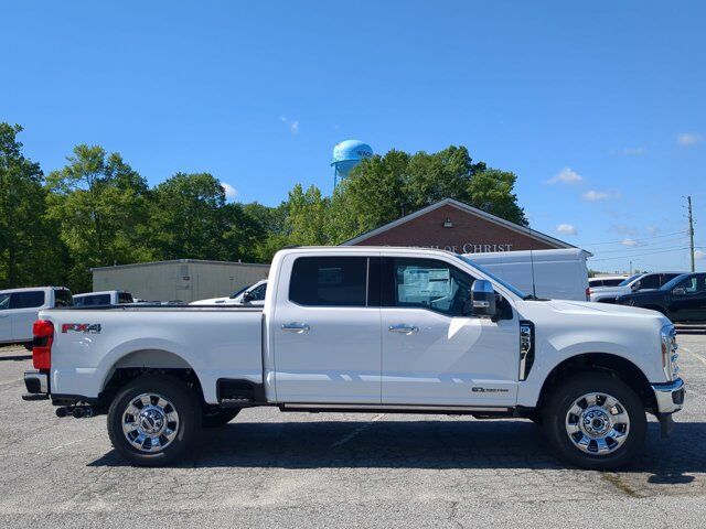2025 Ford Super Duty F-250 SRW LARIAT Appleton WI