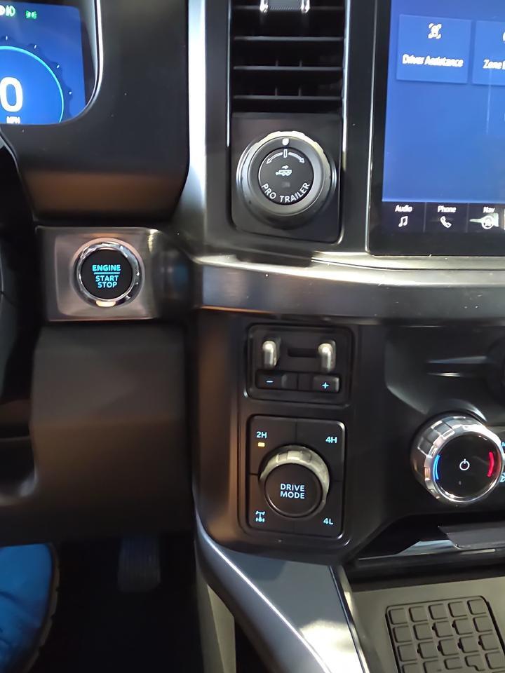 2025 Ford Super Duty F-250 SRW LARIAT Sand Lake NY