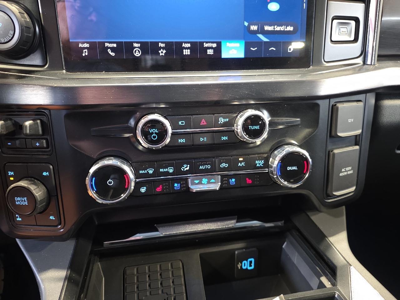2025 Ford Super Duty F-250 SRW LARIAT Sand Lake NY