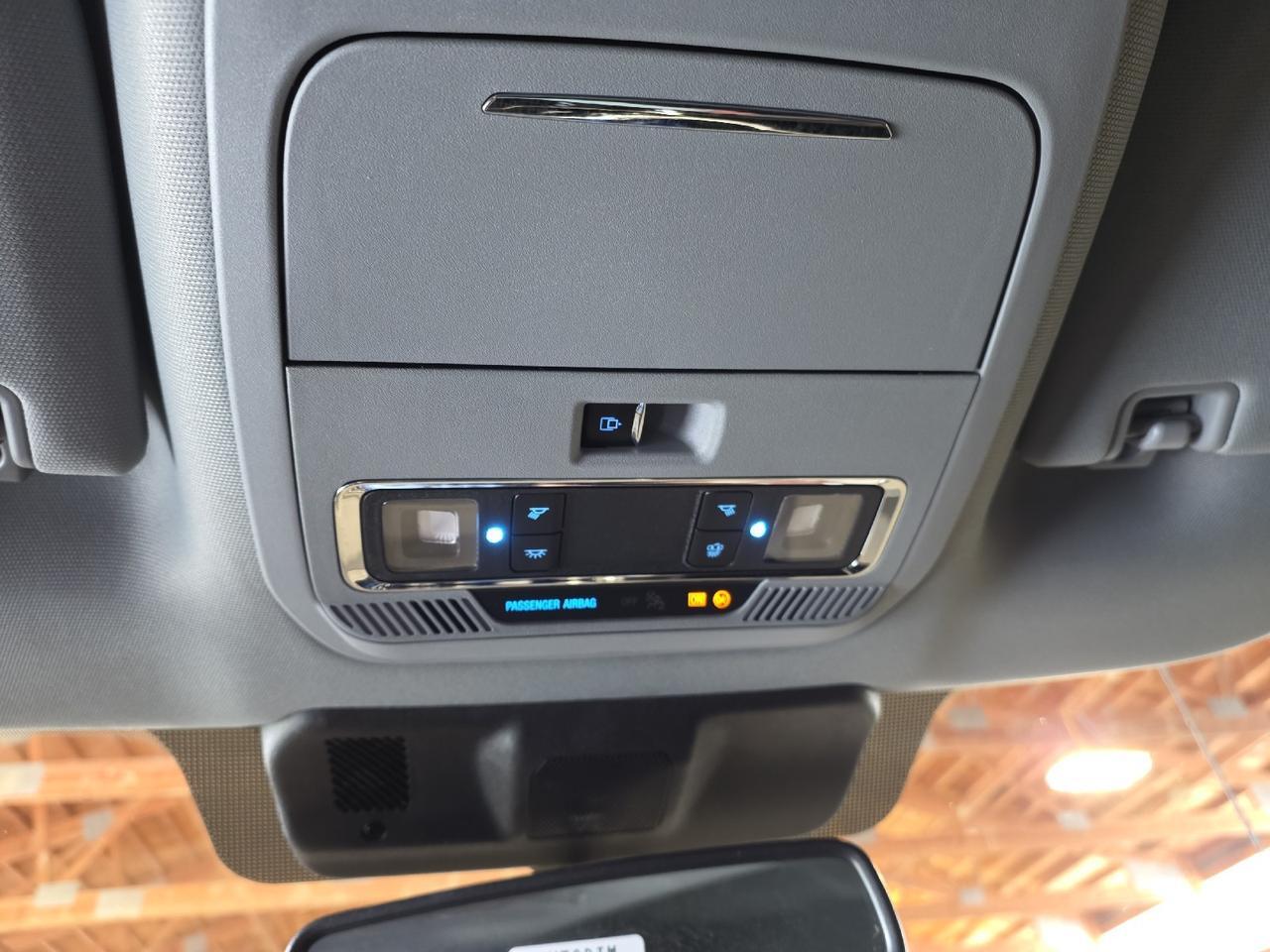 2025 Ford Super Duty F-250 SRW LARIAT Sand Lake NY