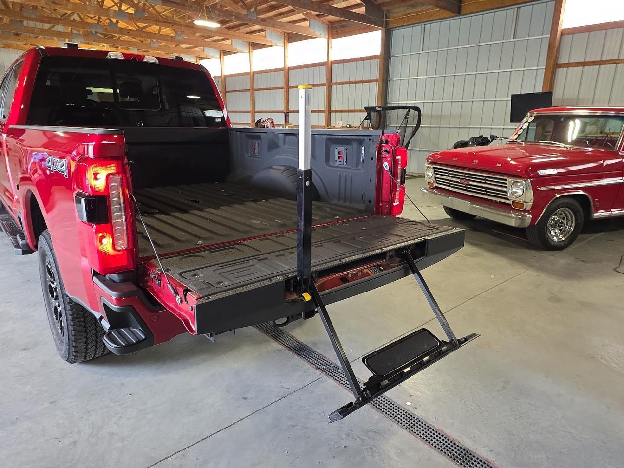 2025 Ford Super Duty F-250 SRW LARIAT Sand Lake NY