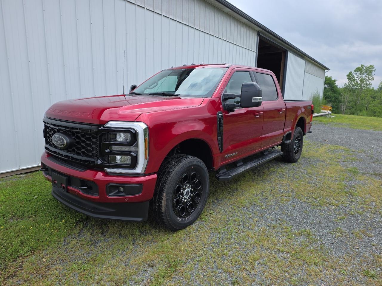 2025 Ford Super Duty F-250 SRW LARIAT Sand Lake NY