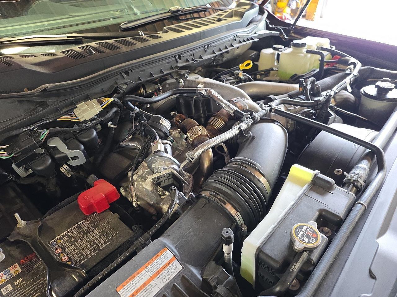 2025 Ford Super Duty F-250 SRW LARIAT Sand Lake NY