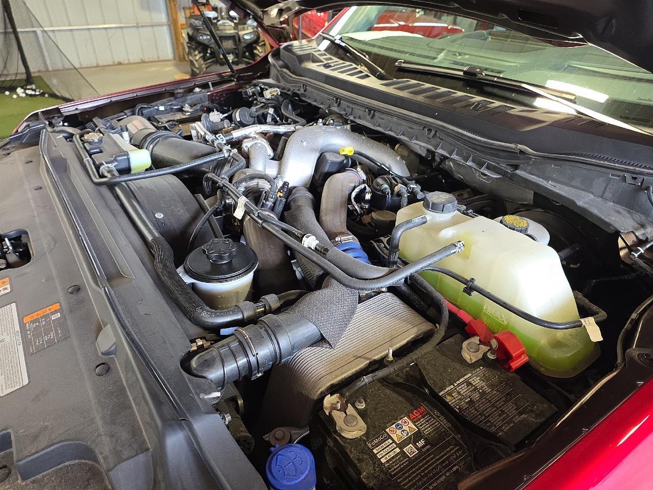 2025 Ford Super Duty F-250 SRW LARIAT Sand Lake NY