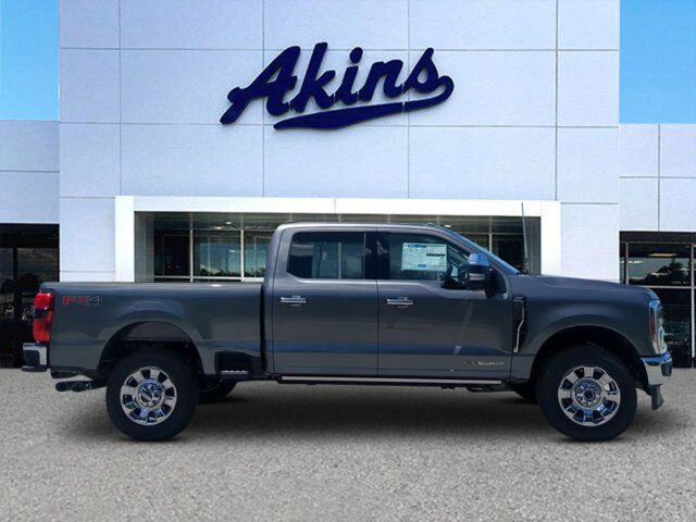 2025 Ford Super Duty F-250 SRW LARIAT
