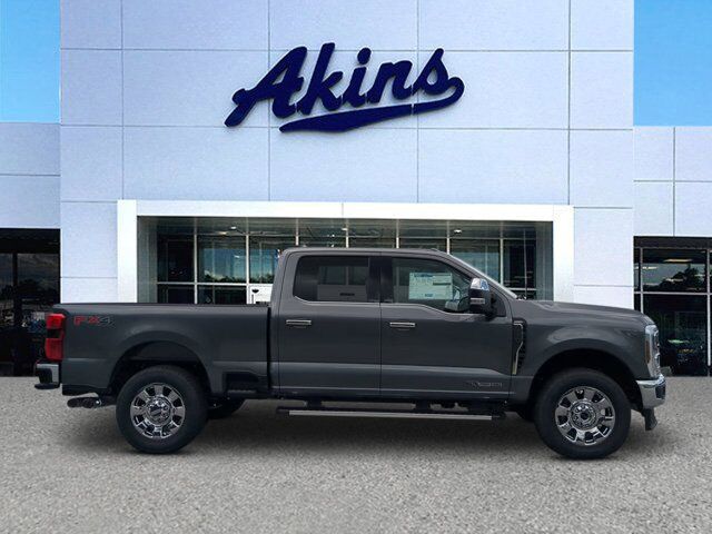 2025 Ford Super Duty F-250 SRW LARIAT