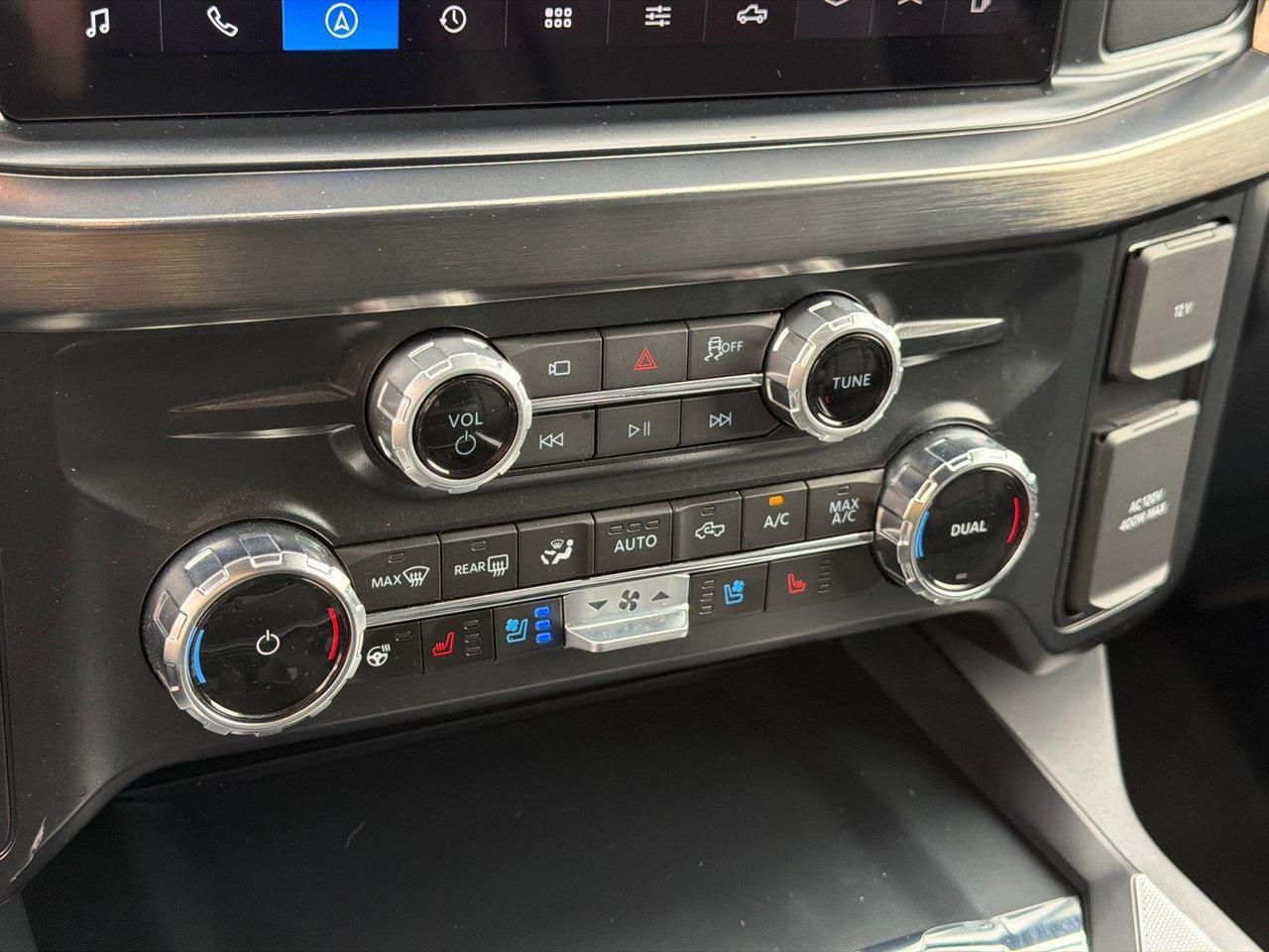 2025 Ford Super Duty F-250 SRW LARIAT Hagerstown MD