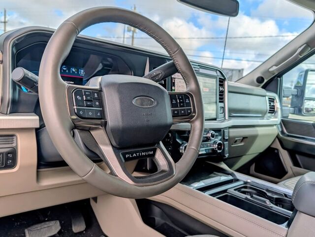 2025 Ford Super Duty F-250 SRW Platinum  TX