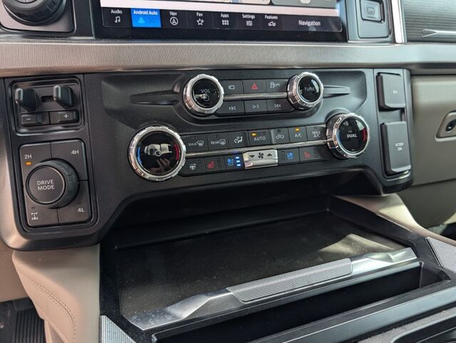 2025 Ford Super Duty F-250 SRW Platinum  TX