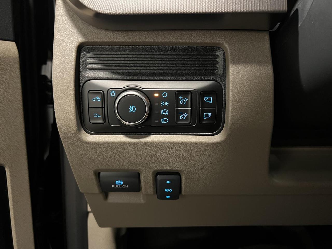 2025 Ford Super Duty F-250 SRW Platinum Parker CO