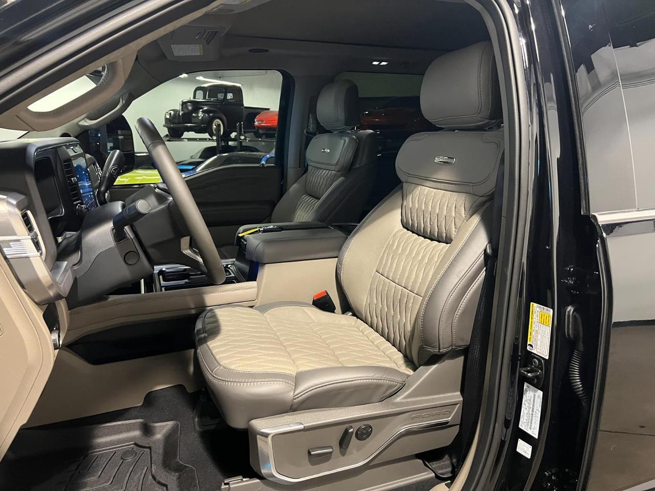 2025 Ford Super Duty F-250 SRW Platinum Parker CO
