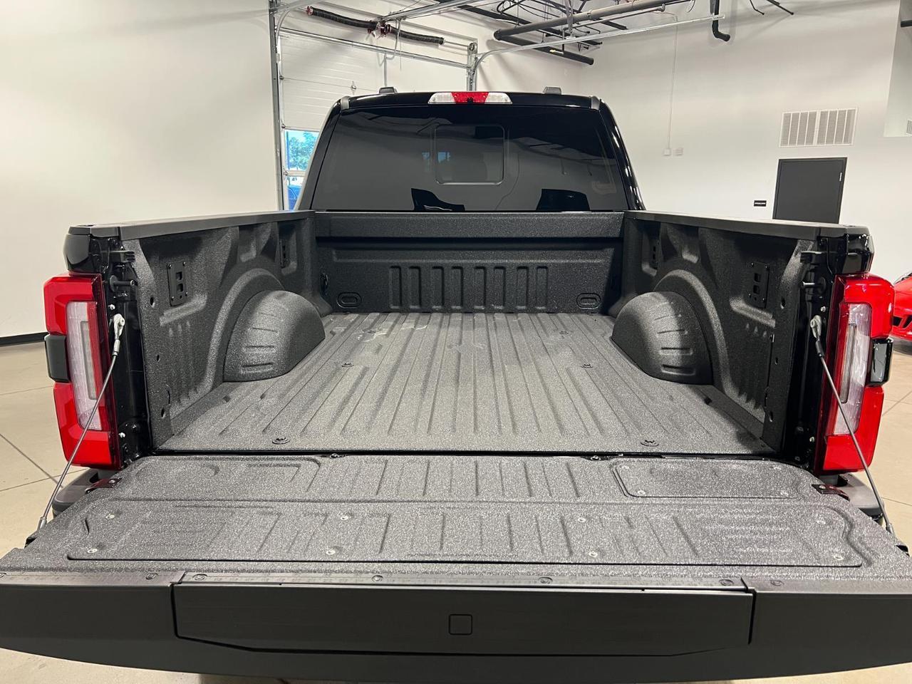 2025 Ford Super Duty F-250 SRW Platinum Parker CO