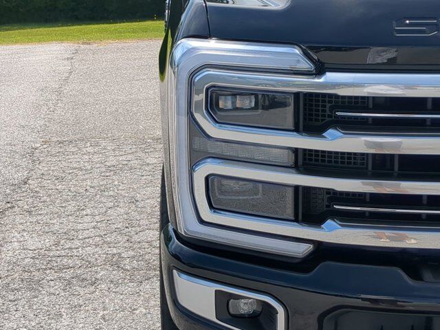 2025 Ford Super Duty F-250 SRW Platinum Plus Winder GA