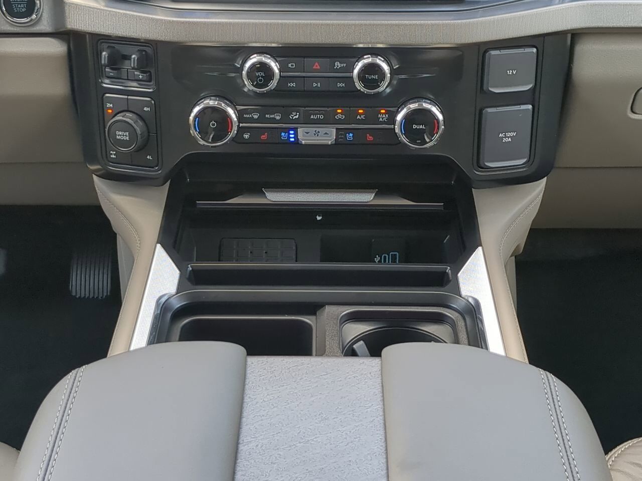 2025 Ford Super Duty F-250 SRW Platinum Plus Winder GA