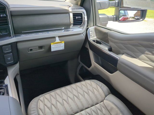 2025 Ford Super Duty F-250 SRW Platinum Plus Winder GA