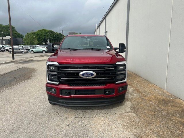 2025 Ford Super Duty F-250 SRW Platinum
