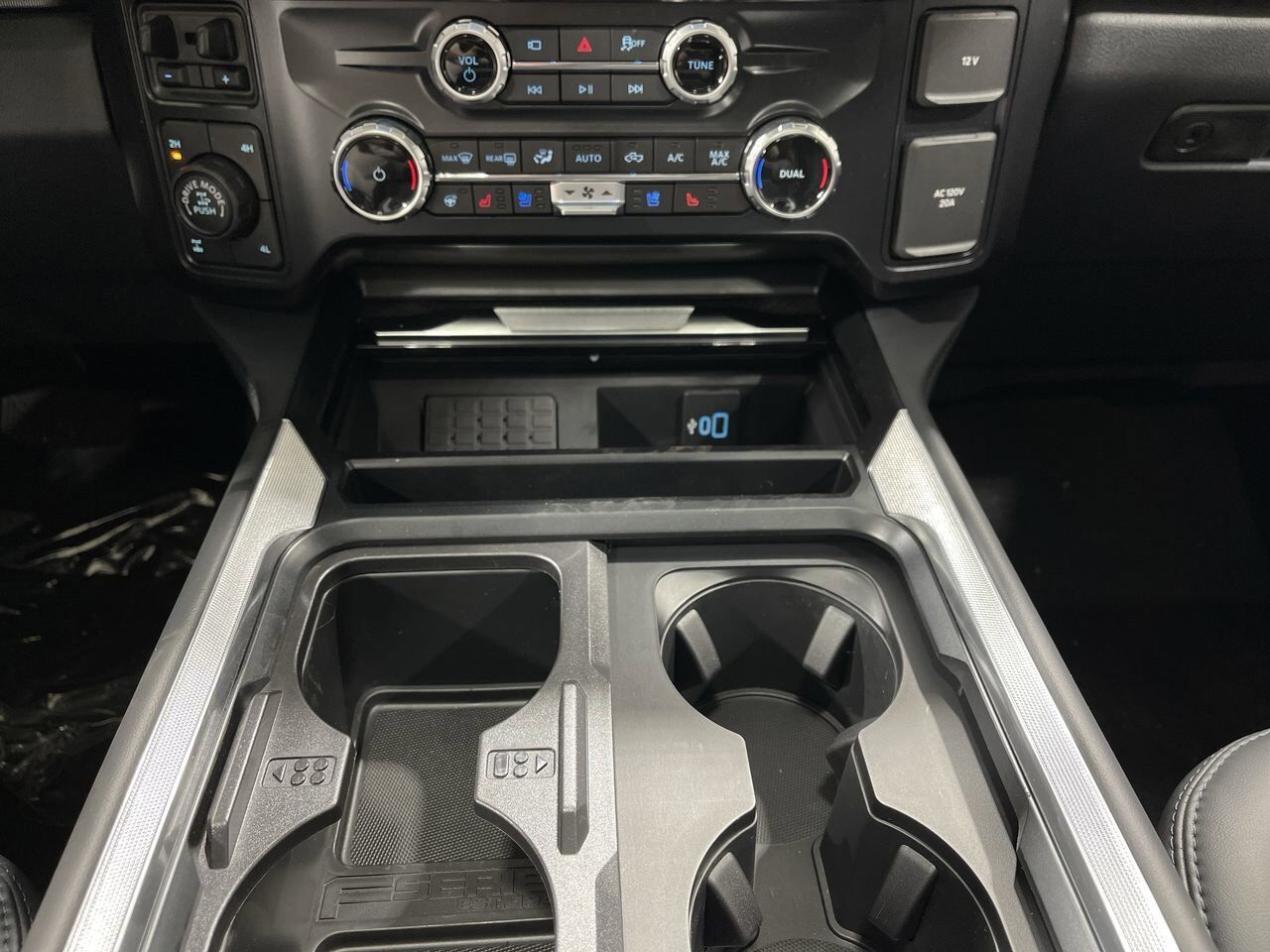 2025 Ford Super Duty F-250 SRW Platinum Sherwood Park AB