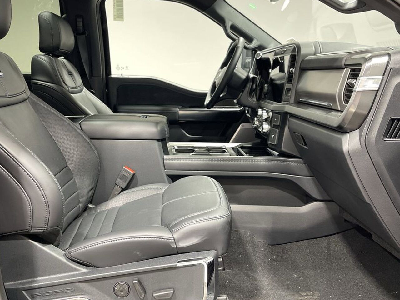 2025 Ford Super Duty F-250 SRW Platinum Sherwood Park AB