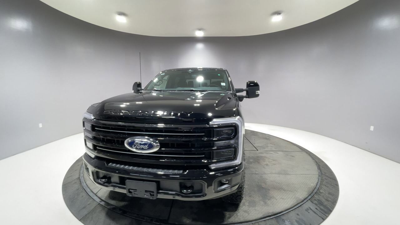 2025 Ford Super Duty F-250 SRW Platinum Sherwood Park AB