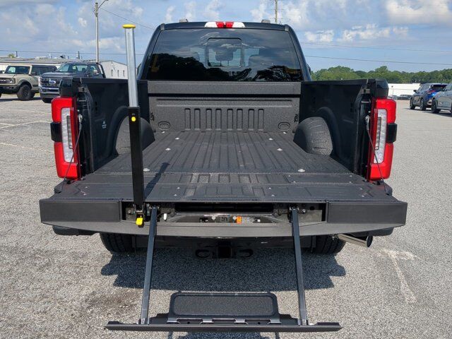 2025 Ford Super Duty F-250 SRW Platinum Winder GA