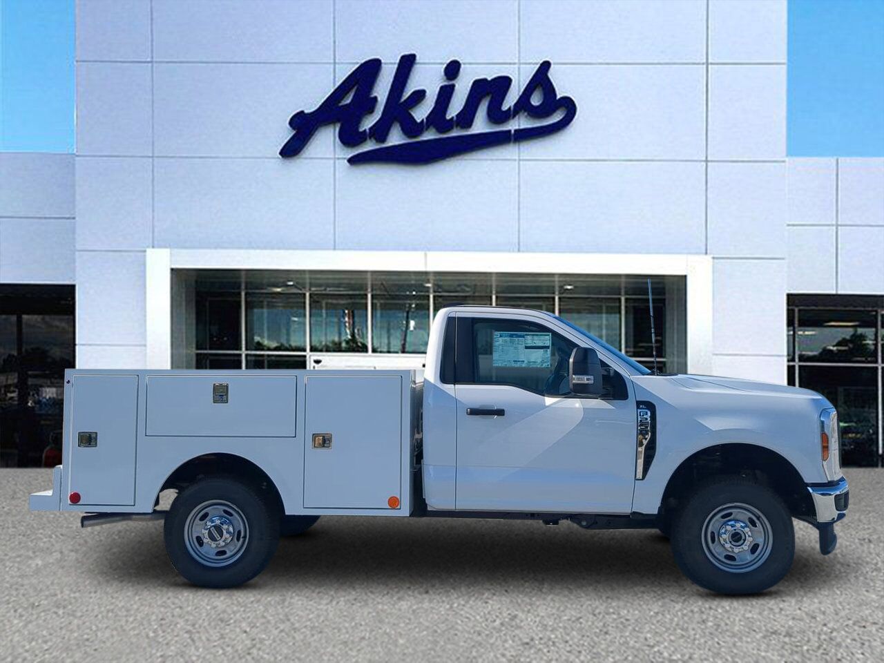 2025 Ford Super Duty F-250 SRW SERVICE BODY Winder GA