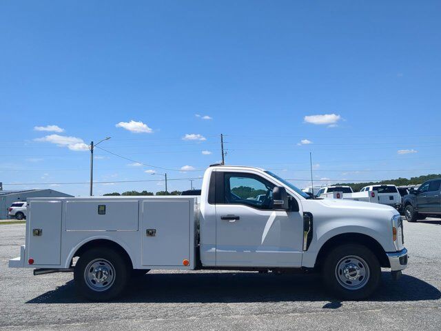 2025 Ford Super Duty F-250 SRW Service Body Winder GA