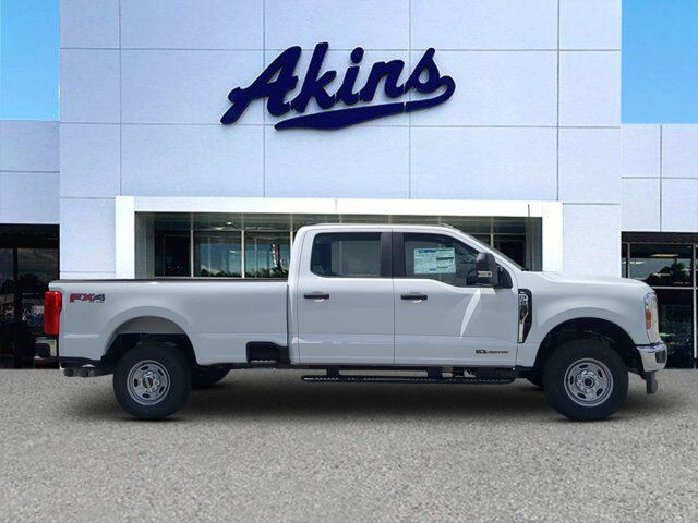 2025 Ford Super Duty F-250 SRW XL Appleton WI
