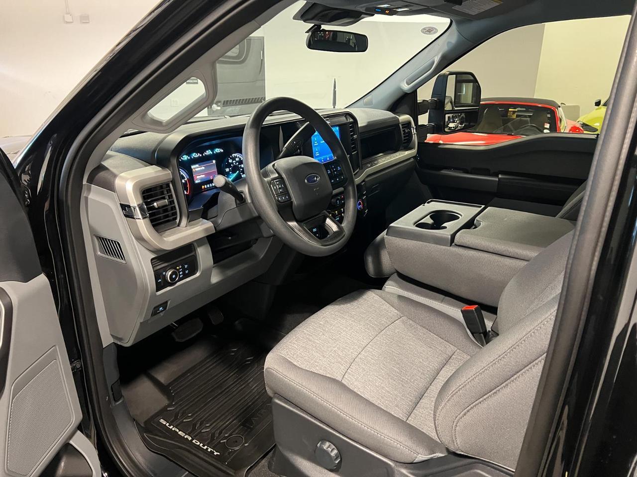 2025 Ford Super Duty F-250 SRW XL Parker CO