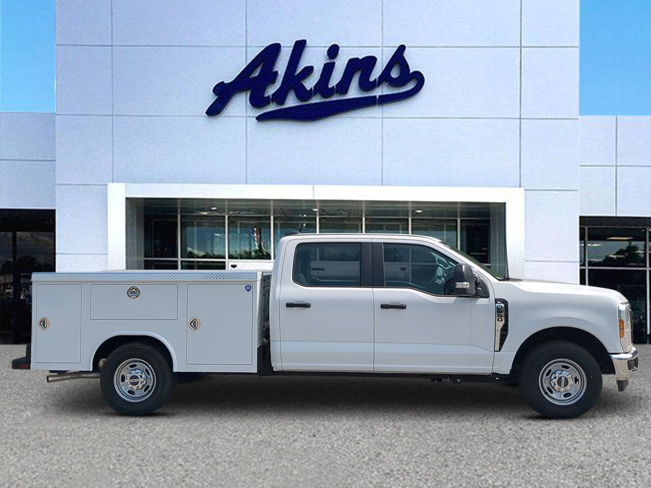 2025 Ford Super Duty F-250 SRW XL